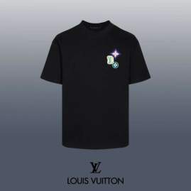 Picture of Louis Vuitton T Shirts Short _SKULVXS-Lsxtx227055
